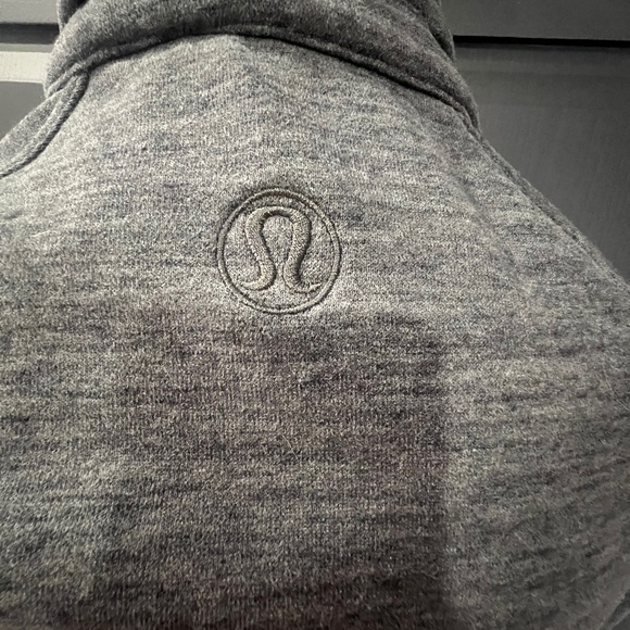 Lululemon Radiant II Women's Jacket Heather Gray Size 4 Cozy Zip Front Fleece - Picture 7 of 11